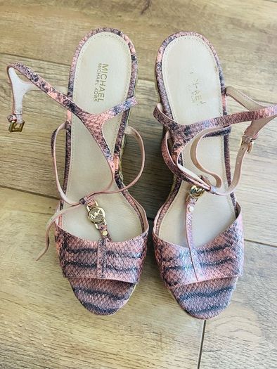 Michael Kors wedges sneak print leather