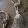 2 Tassel tie backs - gold color Image 4