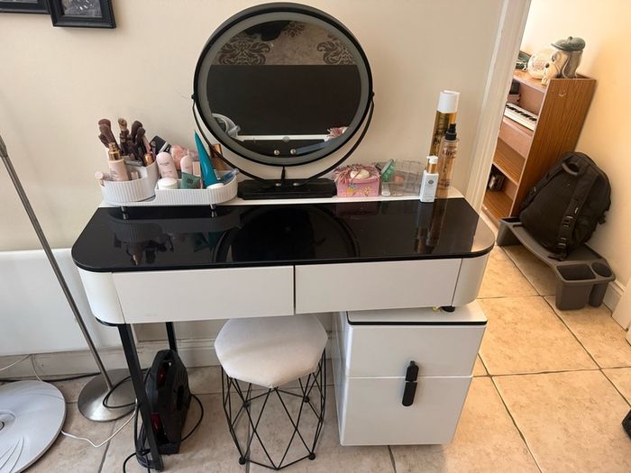 Vanity Table