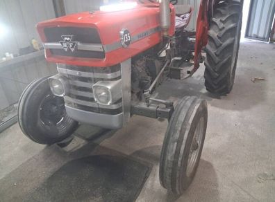 Massey Ferguson 135