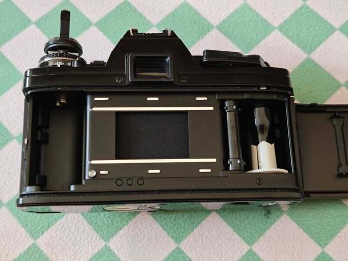 Minolta X-300 (black) - Serviced & Ready to Use Film Camera (body only)
