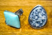 2x   rings with natural stone