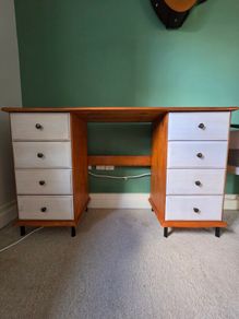 desk