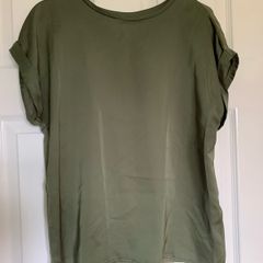 2x T-Shirts Vila size 38