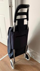 Trolley  12 Euros