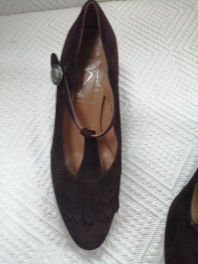 Venise Collection Brown Suede Shoes all leather size 39