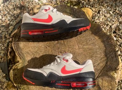Get 1 of 1 Handpainted Nike Air Max 1
