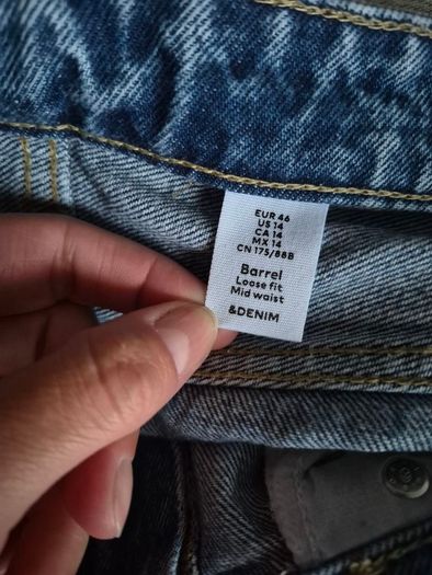 H&M Barrel Jeans