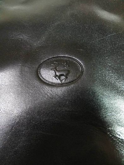 Lloyd Baker Genuine leather shoulder bag