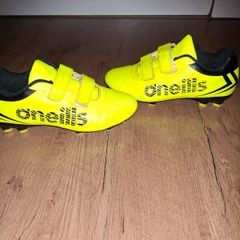 O'Neills Kids Football Boots, size 1UK, like NEW