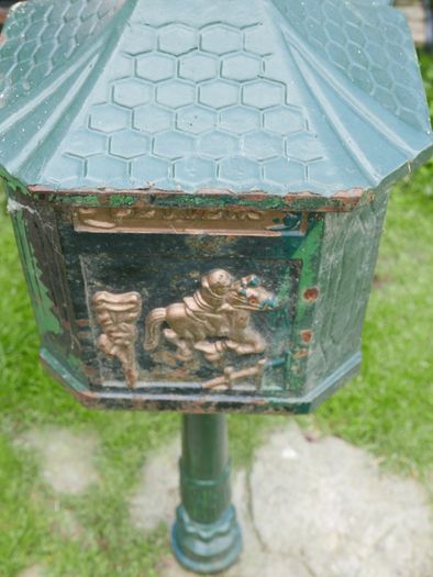 Cast Iron Freestanding Pole Post Box