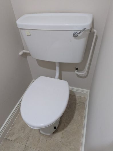 Cloakroom sink and toilet free