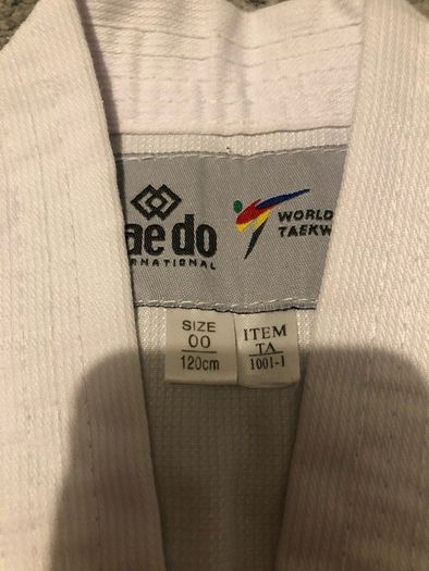 Taekwondo dobok/ uniform 120cm