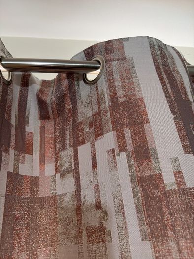 90 x 90 Curtains with 2 matching cushions