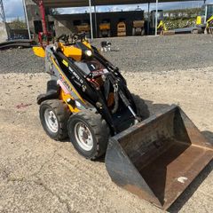 Skid steer