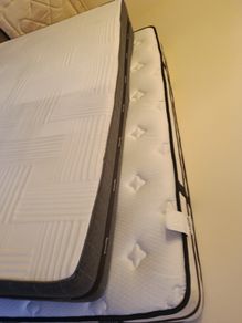 Free Inofia double mattresses