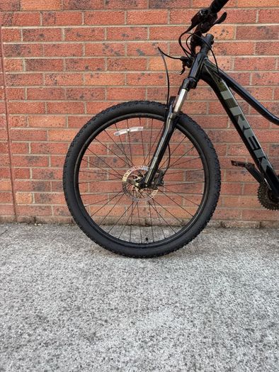 Trek Marlin 5 27.5" MTB