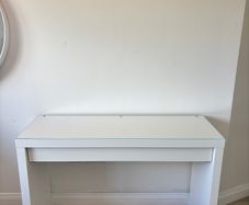 Dressing table