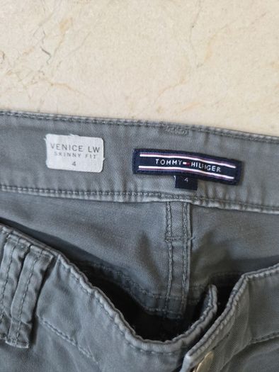 Tommy Hilfiger sage green trousers uk 8-10
