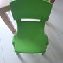 kids table and chair Image 3