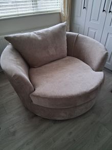 Swivel Chair