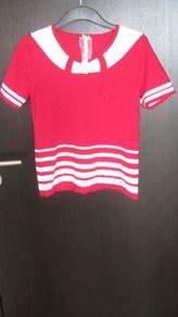 red and white striped knitted style top size 10/small