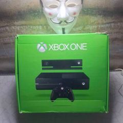 Microsoft Xbox One Boxed Video Game Console  500 GB Black  No  Manuals Bundle