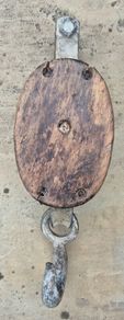 Vintage ships pulley