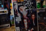 The X-Files ! Issue #18 ! Night Lights Part 1 ! 1996 ! by Topps Comics !