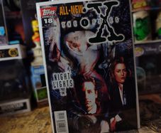 The X-Files ! Issue #18 ! Night Lights Part 1 ! 1996 ! by Topps Comics !
