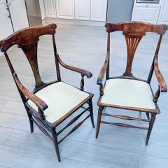 Pair of Georgian Revival Hepplewhite-Style Armchairs (c. 1890-1920)