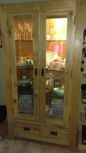 (Read add) Glass cabinet