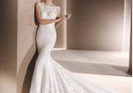 La Sposa Ray lace wedding dress and veil