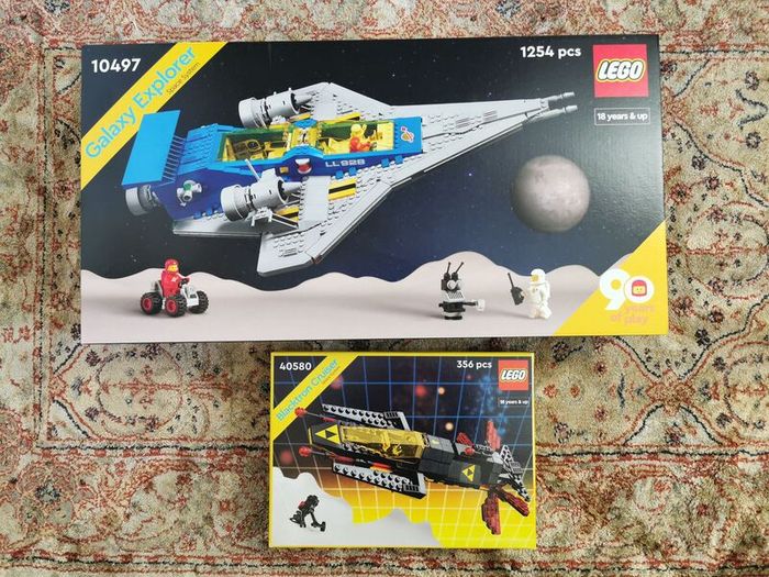 Lego Space System 10497: Galaxy Explorer + Lego 40580: Blacktron Cruiser