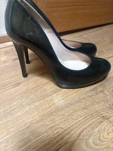 lk Bennett Green heels size 4
