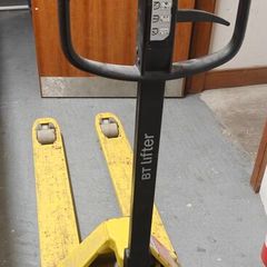 Pallet Trucks Toyota
