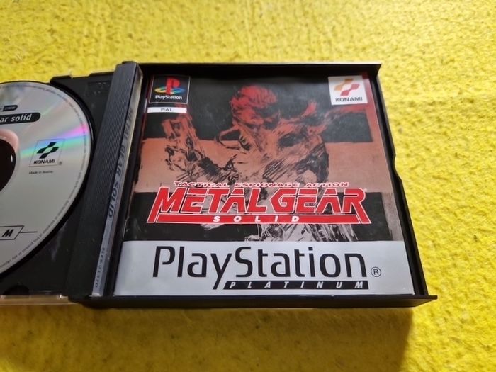 Metal Gear Solid PlayStation1 Ps1 PlayStation2 Ps2 Games Original