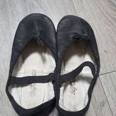 Leather dancing shoes UK size 9