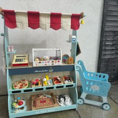 Melissa and Doug