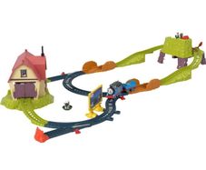 Thomas barn train set