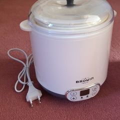 Yoghurt maker | 1,5 liter | adjustable temperature