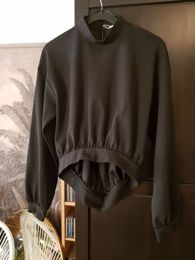 Zara Black open back Blouse, S