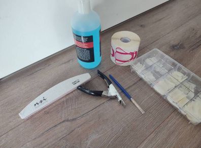 Gel/acrylic nail accessories