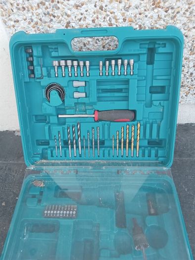 Makita Drill Socket Flat Bit Set