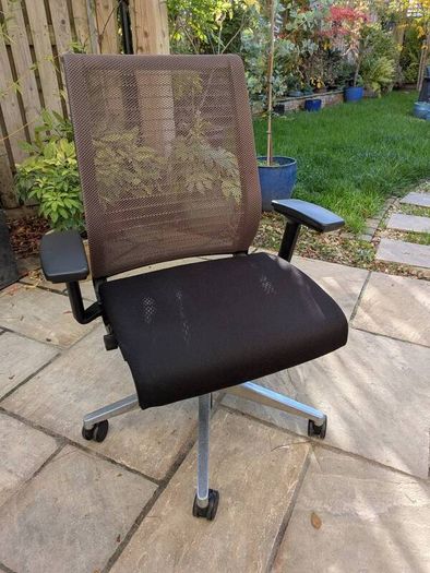 ergonomic office chair