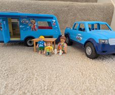Playmobil pickup with camper