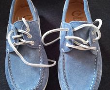 Gallucci blue suede deck shoe, size 31