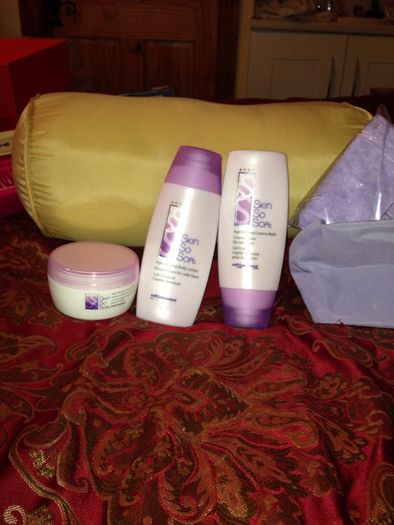 Skin so soft set