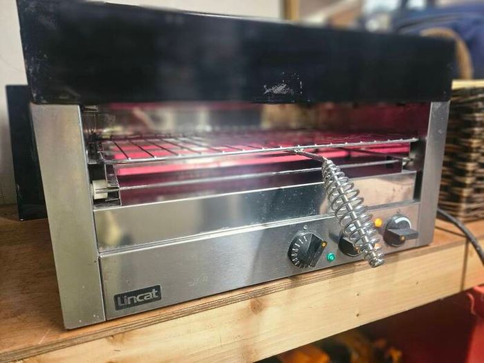 commercial twin grill