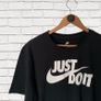 Nike T-Shirt Image 3